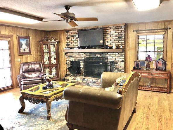 1409 10th St SE, Moultrie, GA 31768
